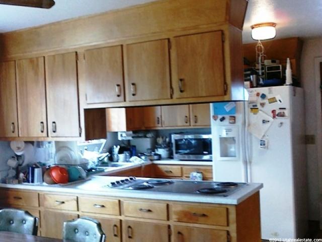 1480 S State St, Clearfield, UT 84015 — photo 9