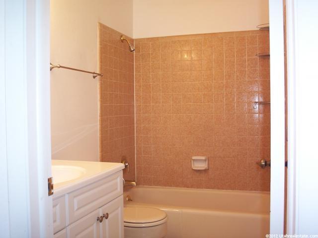 70 S 1170 E, Logan, UT 84321 — photo 6
