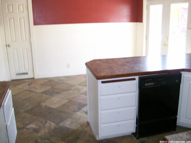19 N 1150 W, Vernal, UT 84078 — photo 2