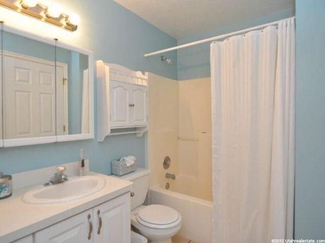 4903 S 4050 W, Roy, UT 84067 — photo 4