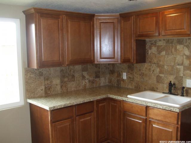 391 N Ann St. W, Clearfield, UT 84015 — photo 9