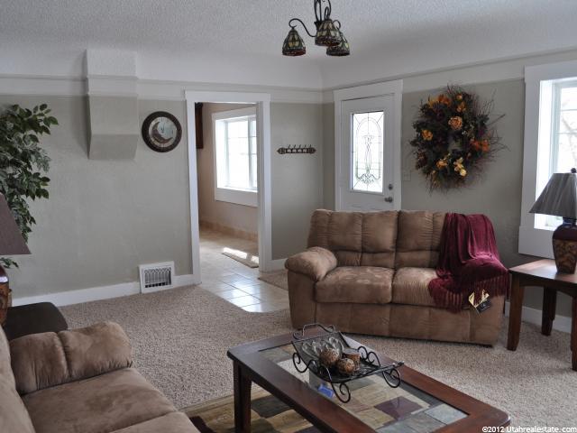 72 W 400 N, Malad City, ID 83252 — photo 4