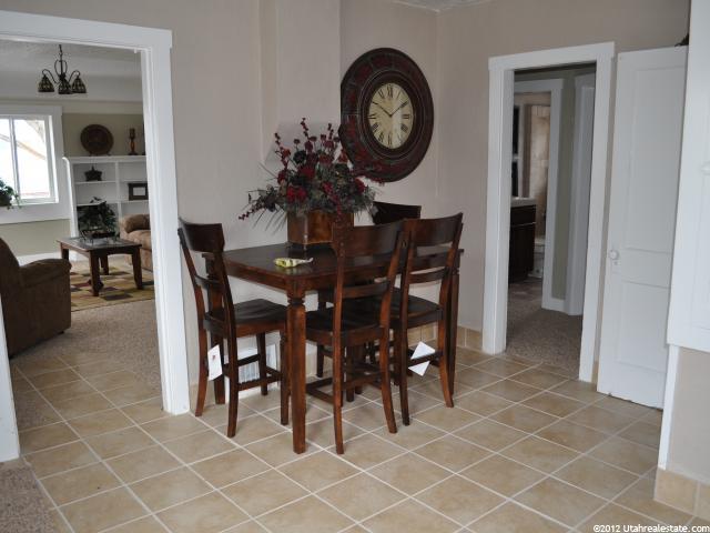 72 W 400 N, Malad City, ID 83252 — photo 5