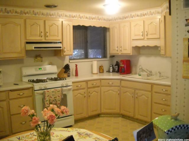 1635 S 700 W, Woods Cross, UT 84087 — photo 3