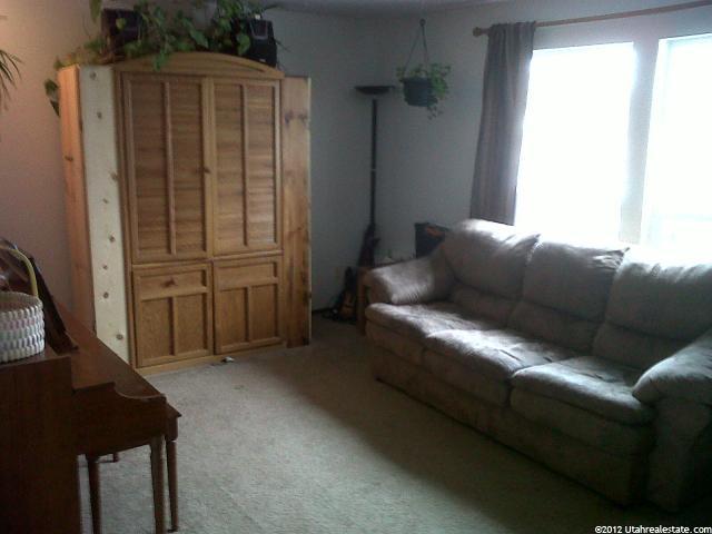 2549 N 400 E, North Logan, UT 84341 — photo 3