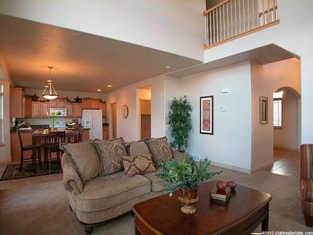 282 E Manilla Dr, Draper, UT 84020 — photo 5