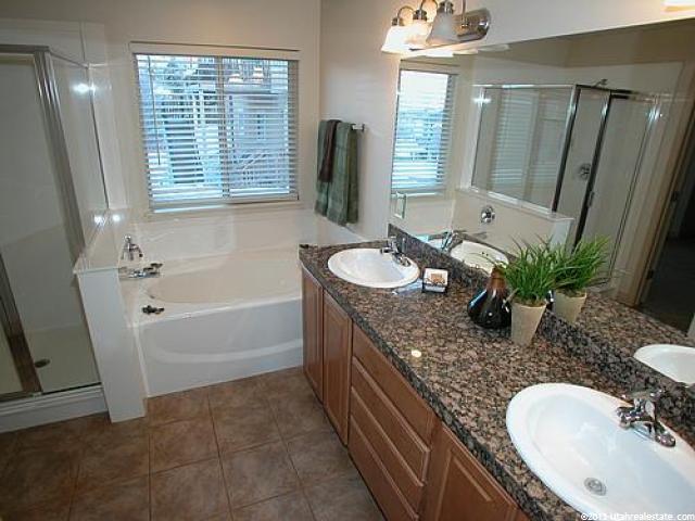282 E Manilla Dr, Draper, UT 84020 — photo 9