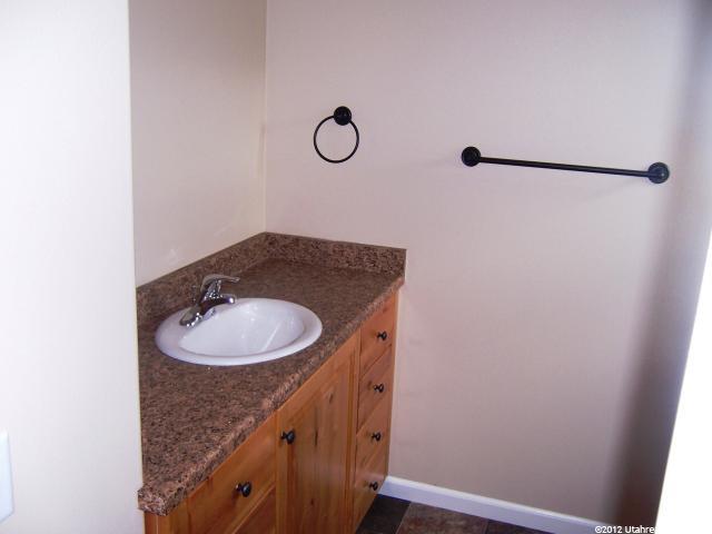 670 S 220 E, Smithfield, UT 84335 — photo 7