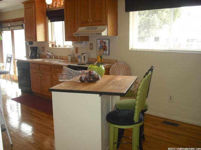 8067 S 1715 E, Sandy, UT 84093 — photo 8