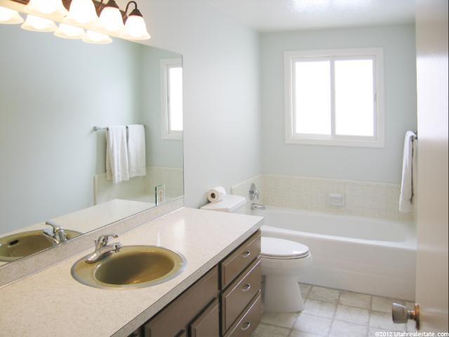 4468 S Fillmore Ave E, Ogden, UT 84403 — photo 9
