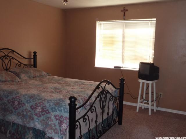 1295 S Riverview Dr E, Garland, UT 84312 — photo 5
