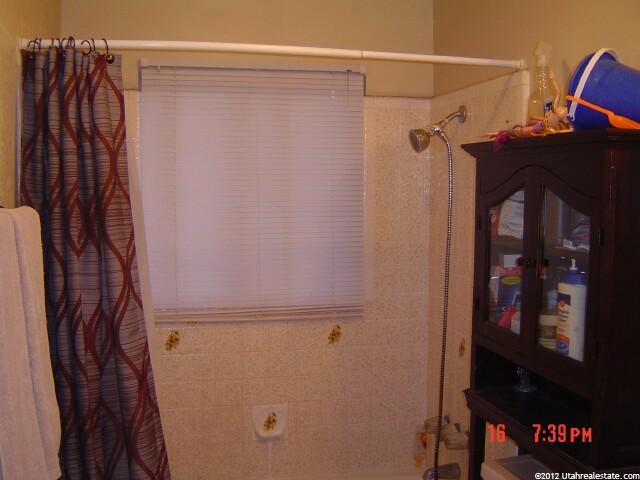 2254 S 300 W, Clearfield, UT 84015 — photo 2