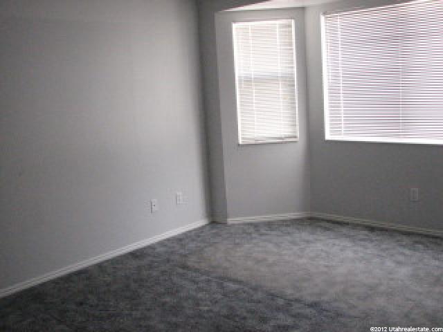 1058 N 900 W, Clinton, UT 84015 — photo 7