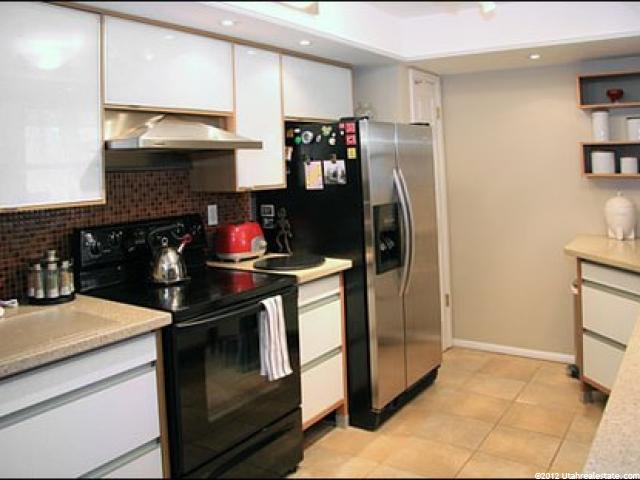 5482 S Springtree Lane Ln #E, Murray, UT 84107 — photo 4