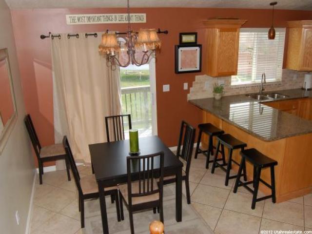 2889 W 2250 N, Clinton, UT 84015 — photo 3