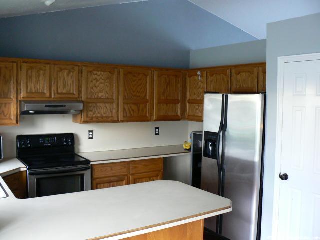 5213 S 2800 W, Roy, UT 84067 — photo 8