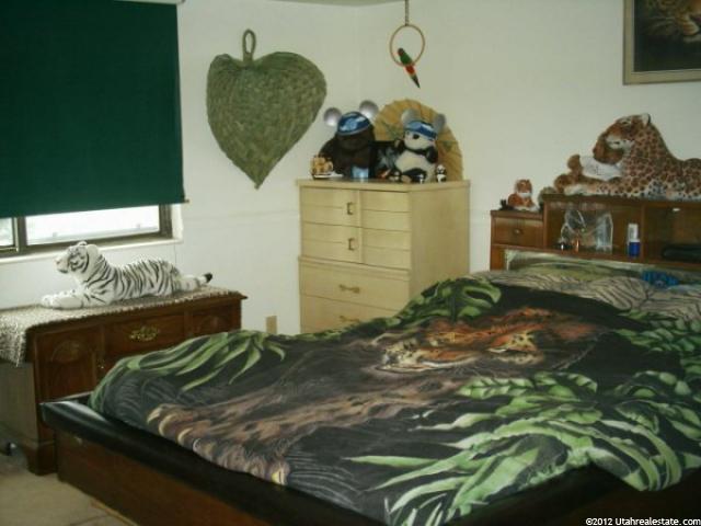 95 E 900 S, Layton, UT 84041 — photo 5