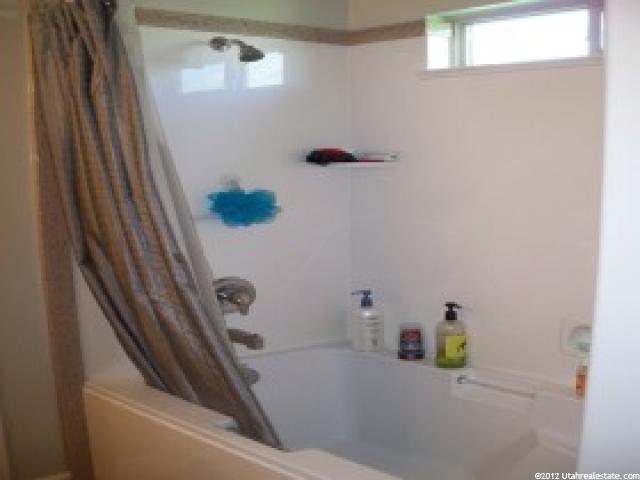 210 N 360 W, Ogden, UT 84404 — photo 9