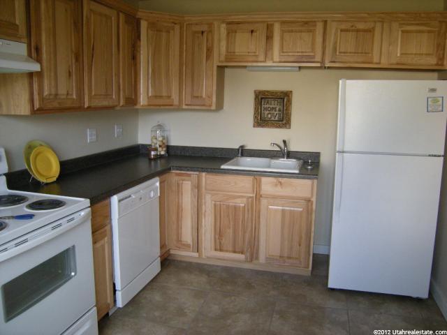 225 W 200 S, Vernal, UT 84078 — photo 4