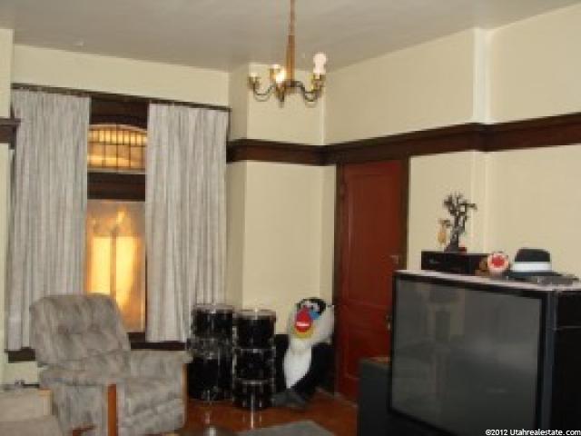 961 E 2500 S, Ogden, UT 84401 — photo 2