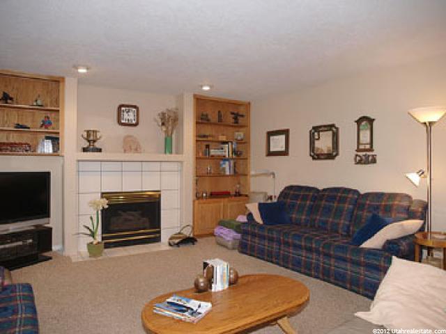 9692 S 1700 E, Sandy, UT 84092 — photo 3