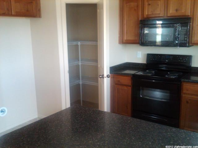1005 N 740 W, Centerville, UT 84014 — photo 3