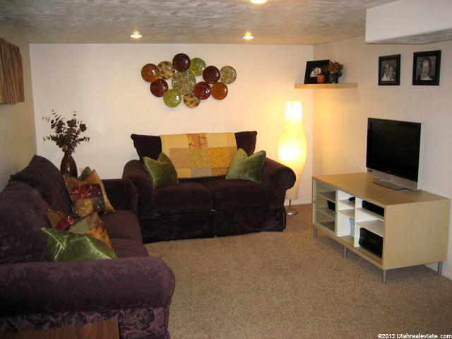 235 E 200 N, Bountiful, UT 84010 — photo 8