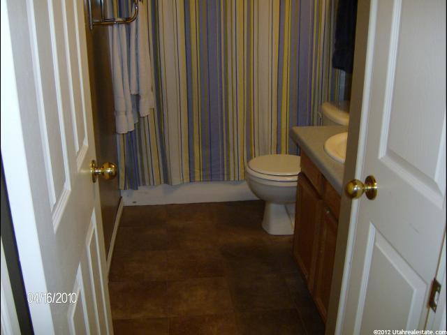 2108 W 2075 N, Clinton, UT 84015 — photo 3