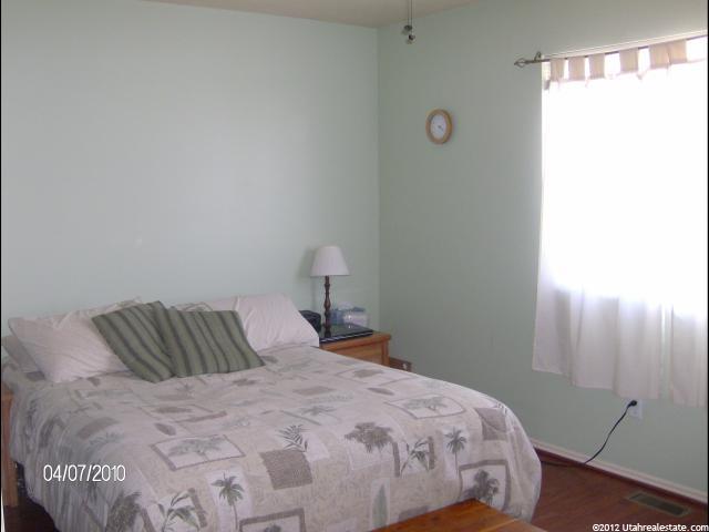2108 W 2075 N, Clinton, UT 84015 — photo 5