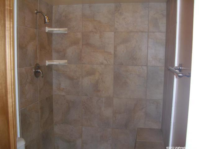 3159 W 1925 N, Clinton, UT 84015 — photo 10