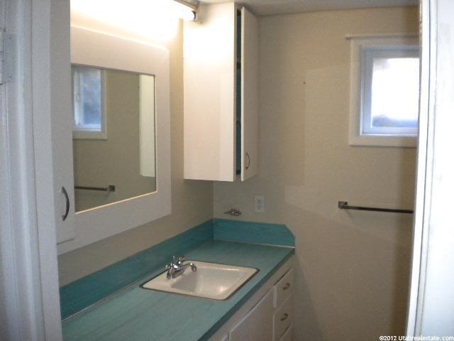 4260 S Taylor Ave E, Ogden, UT 84403 — photo 8