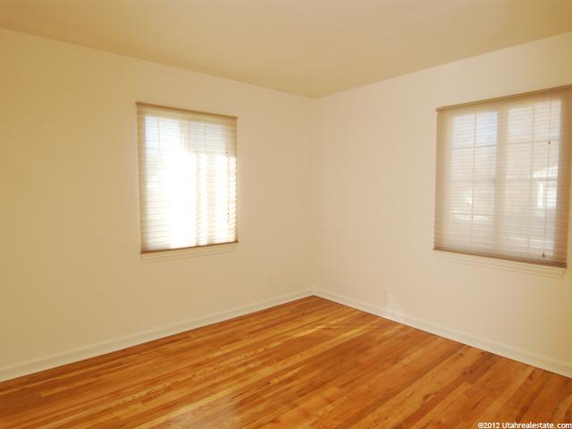 137 Ross Dr, Clearfield, UT 84015 — photo 7