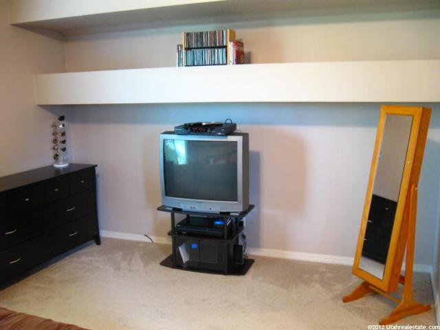 4778 S Hanauer St, Murray, UT 84107 — photo 9