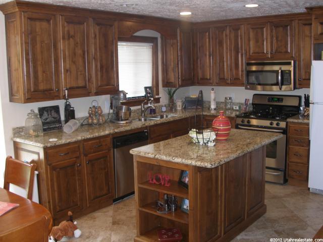 1428 E Granada Dr S, Sandy, UT 84093 — photo 4