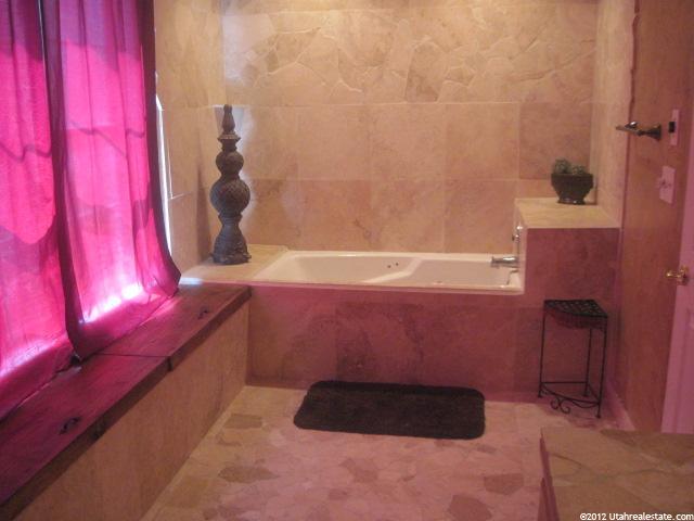 1360 E Shady Ln, Fruit Heights, UT 84037 — photo 4