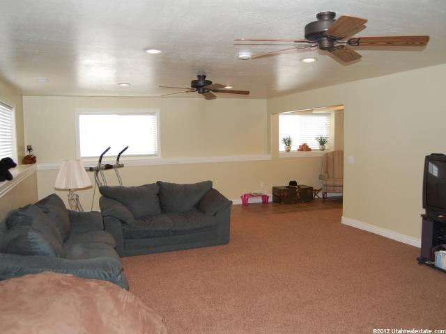 2443 N 2710 W, Clinton, UT 84015 — photo 9