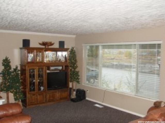 582 E 2300 N, North Ogden, UT 84414 — photo 9