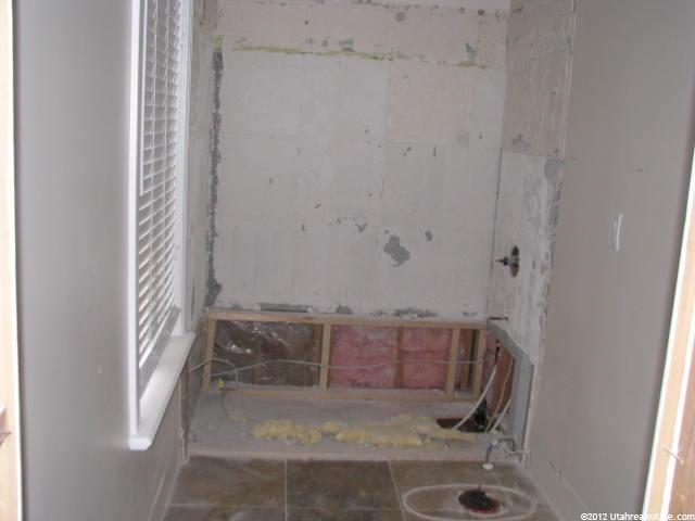 915 N 700 E, Centerville, UT 84014 — photo 5