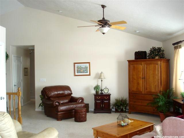 285 N 100 E, Providence, UT 84332 — photo 11