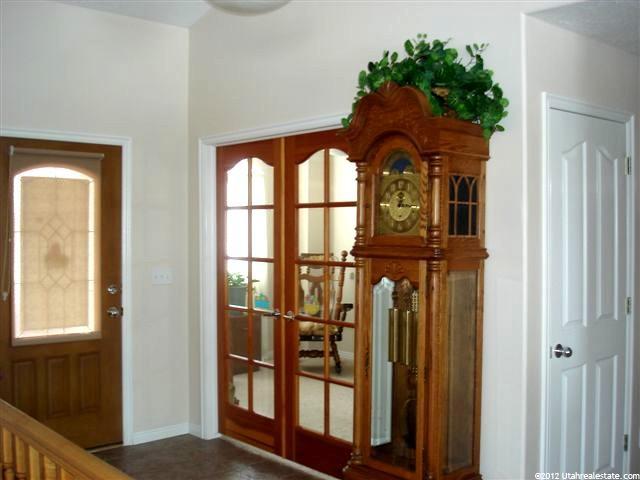 285 N 100 E, Providence, UT 84332 — photo 3