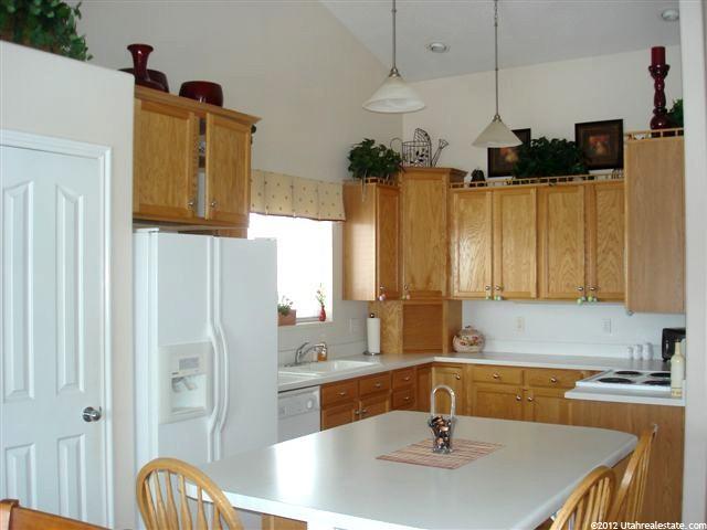 285 N 100 E, Providence, UT 84332 — photo 6