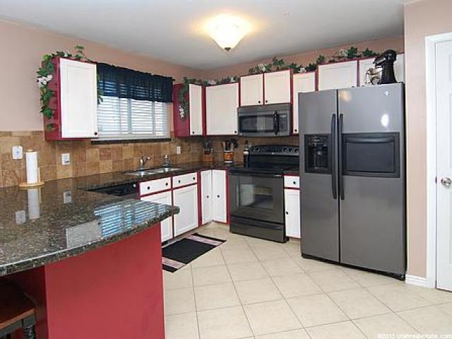 2147 N 1930 W, Clinton, UT 84015 — photo 2