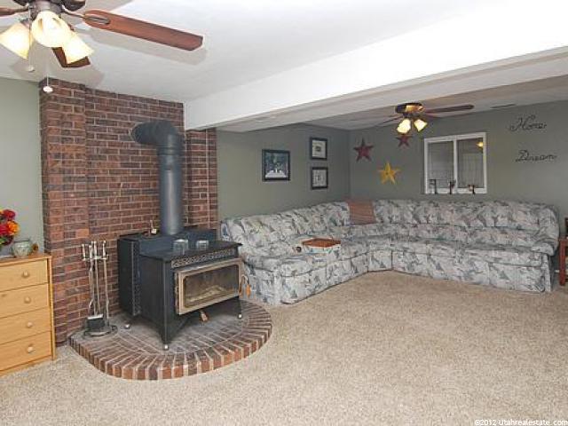 2147 N 1930 W, Clinton, UT 84015 — photo 8