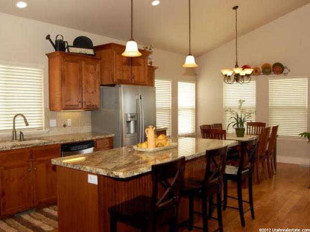 4049 S 2225 W, Roy, UT 84067 — photo 3