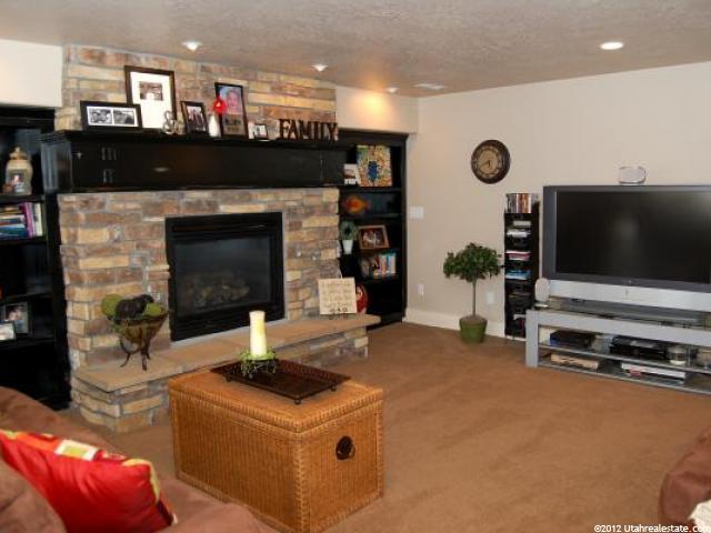 4049 S 2225 W, Roy, UT 84067 — photo 4