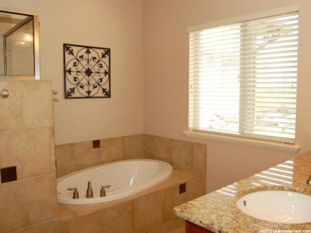4049 S 2225 W, Roy, UT 84067 — photo 6