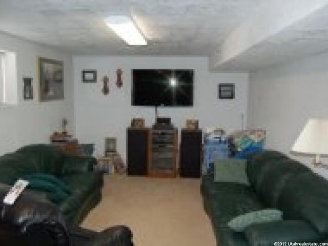 261 E 100 S, Nephi, UT 84648 — photo 4