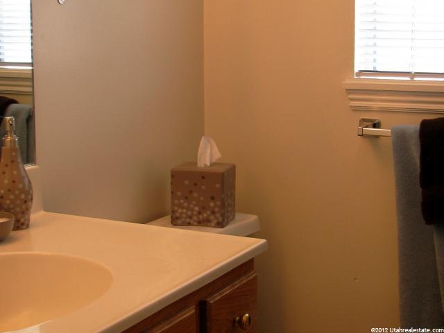 939 W 1750 N, Orem, UT 84057 — photo 4