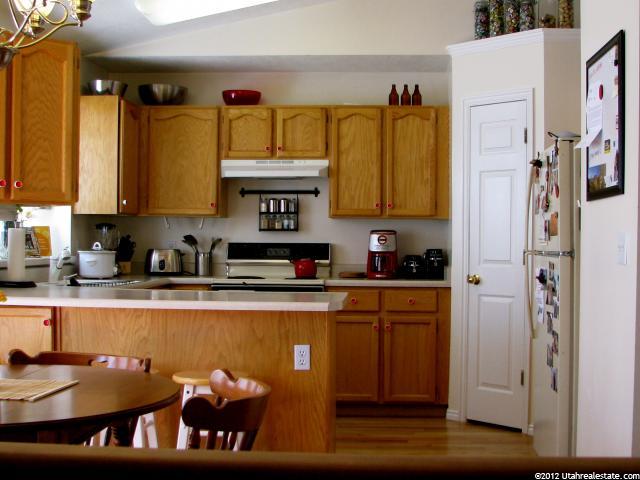 939 W 1750 N, Orem, UT 84057 — photo 5