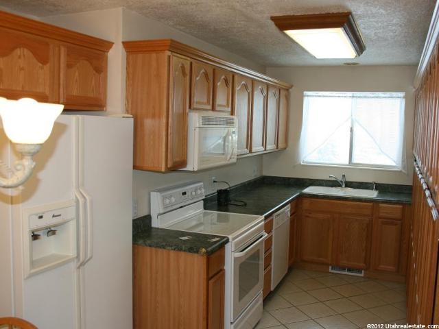 1968 S Davis Blvd E, Bountiful, UT 84010 — photo 2
